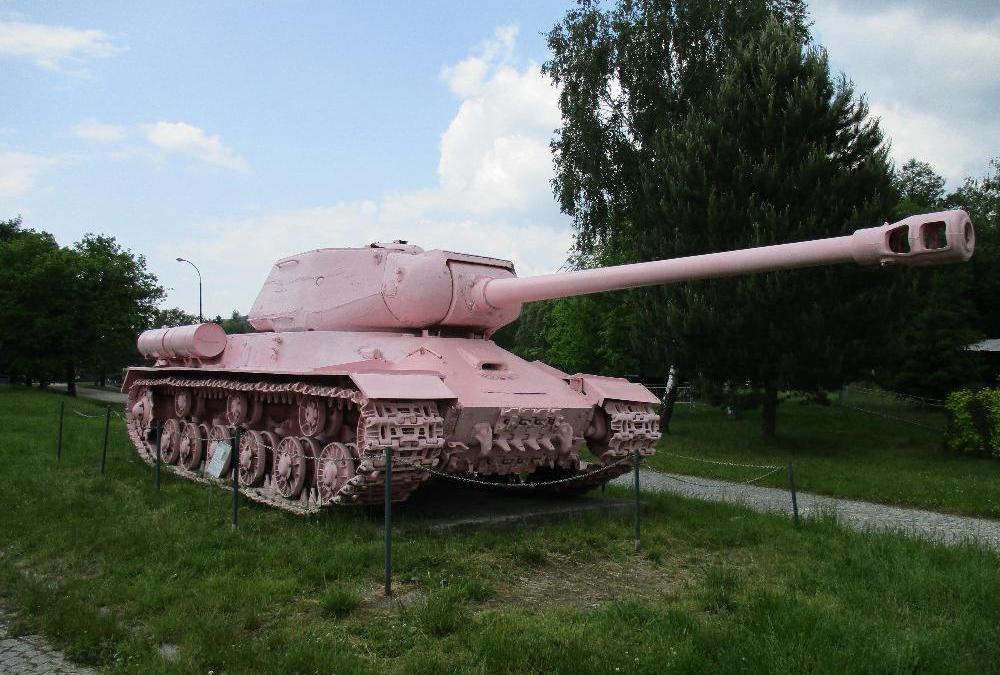 vojensk-technick-muzeum-le-any-tip-na-v-let-u-m-sta-le-any