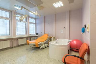 Porodnice Prostějov, Gynekologicko-porodnické oddělení: Porodní box v porodnici AGEL Prostějov.