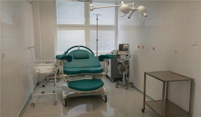 Porodnice Most. Nemocnice Most, o.z., Gynekologicko-porodnické oddělení: Porodní sál v porodnici Most.