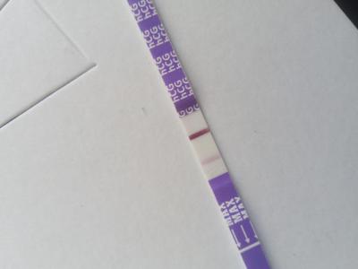 Testování a těhotenský test | Slabý proužek na testu