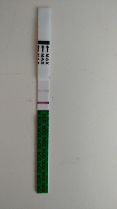 Testování a těhotenský test | Těhotenský test 3 dnz před ms - viditelné dvě čárky