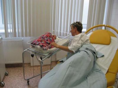 Porodnice Vyškov p. o., Gynekologicko-porodnické oddělení: Novopečená maminka.