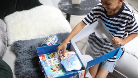 Oblíbená Tlapková patrola je zpět a přináší senzační kufřík plný dárků