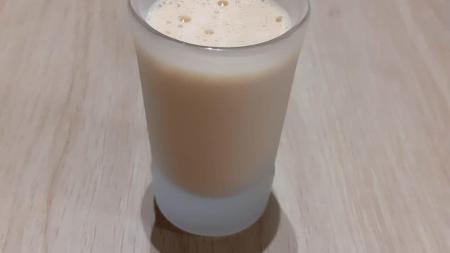 Domácí Baileys z karamelového pudinku