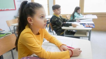 Škola volá: Jaká covidová opatření čekají žáky v novém školním roce?