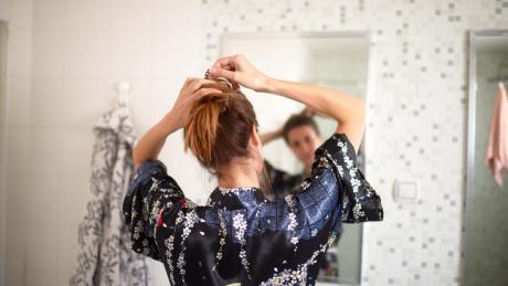 5 tipů, jak pečovat o vlasy v těhotenství