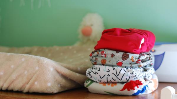 látková plena, aio, svrchní lena, přebalovací pult, přebalování