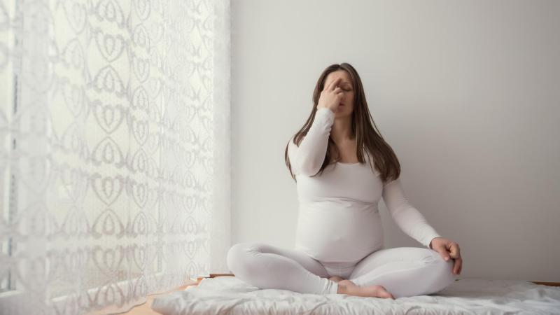 jóga v těhotenství, ásany těhotné, jóga pro těhotné, co můžu cvičit v těhotenství, těhotenská jóga, meditace v těhotenství
