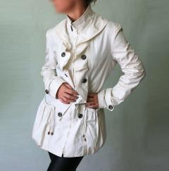 Smetanová parka s volánky M/L