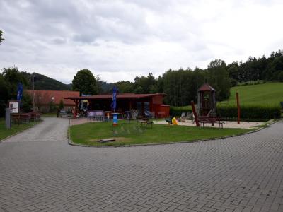 Hřiště u cyklostezky