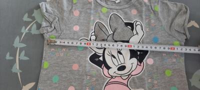 2x dívčí tričko značky disney, vel. 122.