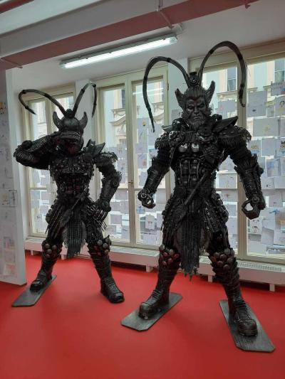 OCELOVÉ FIGURÍNY