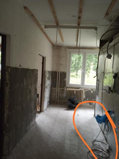 Domácnost | Kuchyňská linka 240 cm