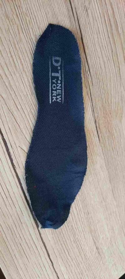 dívčí  kotníkové boty vel. 34 značky D.T. NEW YORK.