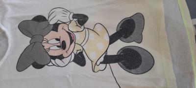 2x dívčí tričko značky disney, vel. 122.