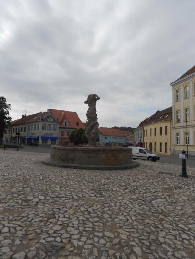 HUSTOPEČE