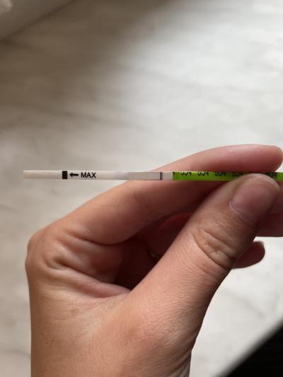 Testování a těhotenský test | Dr.Max duch/ryska nebo druhá čárka?