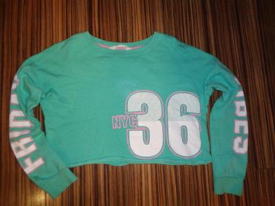 Pěkná mentolově zelená crop top mikina 158/164