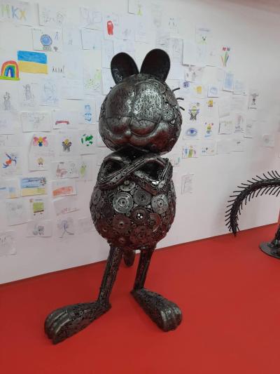 OCELOVÉ FIGURÍNY