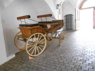 HUSTOPEČE