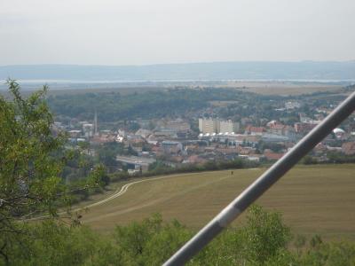 HUSTOPEČE