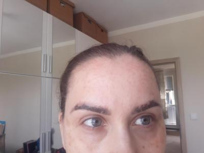Vše možné | Microblading obočí - vypadávání strupů, makeup?