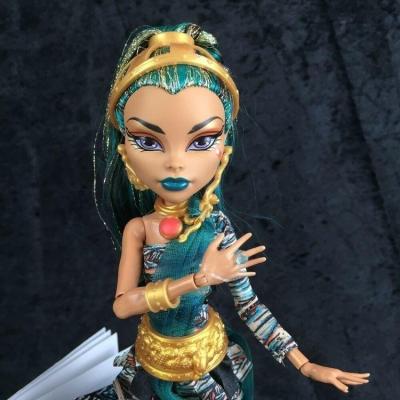 Hračky | Scháním Panenky monster high
