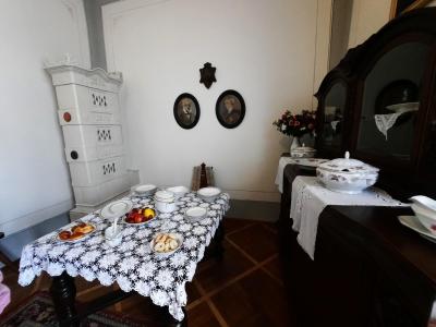 SVOJANOV