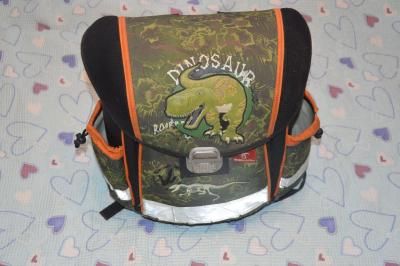 Školní aktovka Belmil s dinosaurem věk 6 - 10let