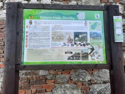 DÍVČÍ HRADY DĚVIČKY