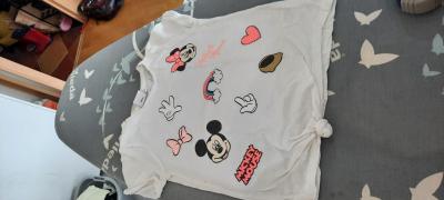 dívčí tričko značky disney, vel. 122.