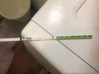 Testování a těhotenský test | Zpožděná menstruace,neg. test a špinění