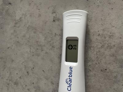 Testování a těhotenský test | 21dpo clearblue 2-3