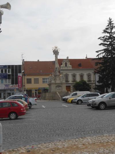 HUSTOPEČE