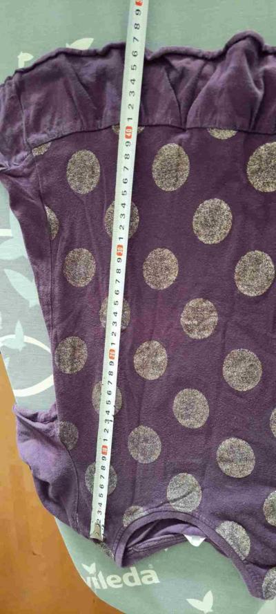 dívčí tričko vel. 6/7let(122cm).