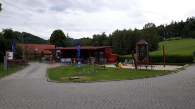 Hřiště u cyklostezky