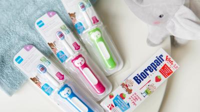 Dětské kartáčky Baby Brush a zubní pasta Biorepair.