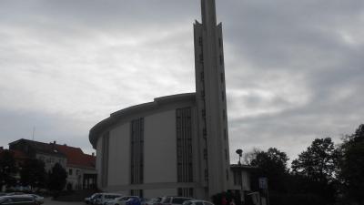 HUSTOPEČE
