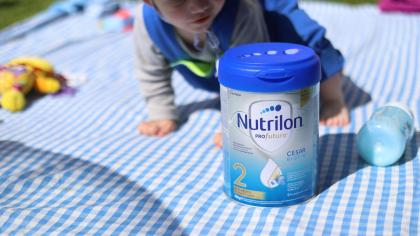 Nutrilon Profutura Cesarbiotik™: Recenze mléka, které je vyvinuto pro miminka narozená císařem