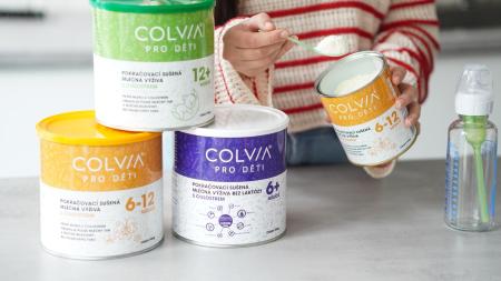 Vyzkoušejte pokračovací kojenecká mléka Colvia s colostrem