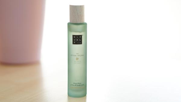 Sprej Rituals Jing Pillow Mist z řady Sleep