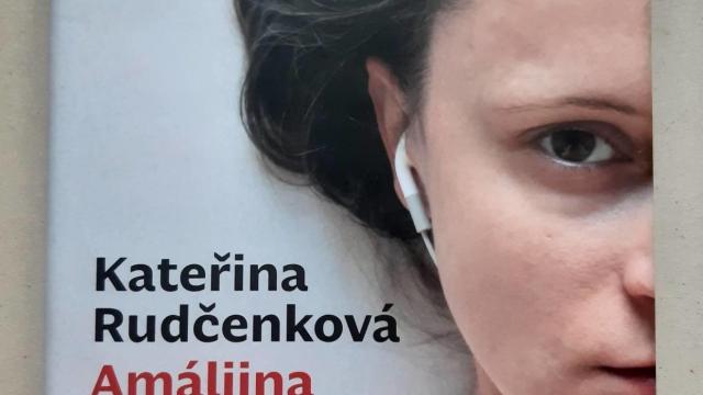 Kniha Amáliina nehybnost, Kateřina Rudčenková