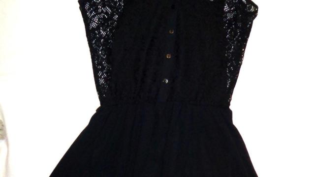Luxusní černé šaty