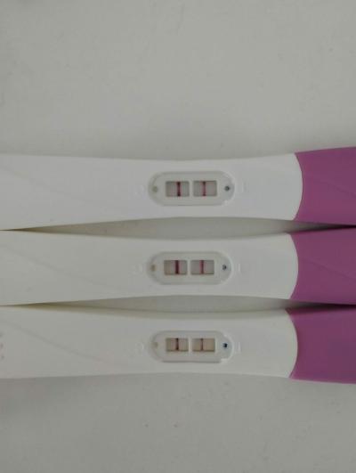 Horní test je čerstvý včerejší 18:30 (15dpo) 