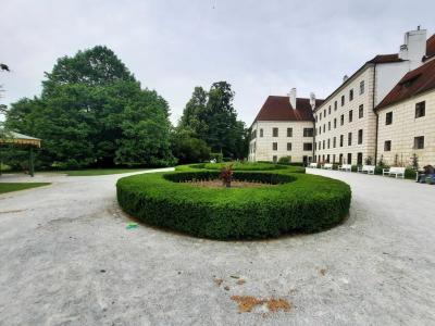 ZÁMECKÝ PARK