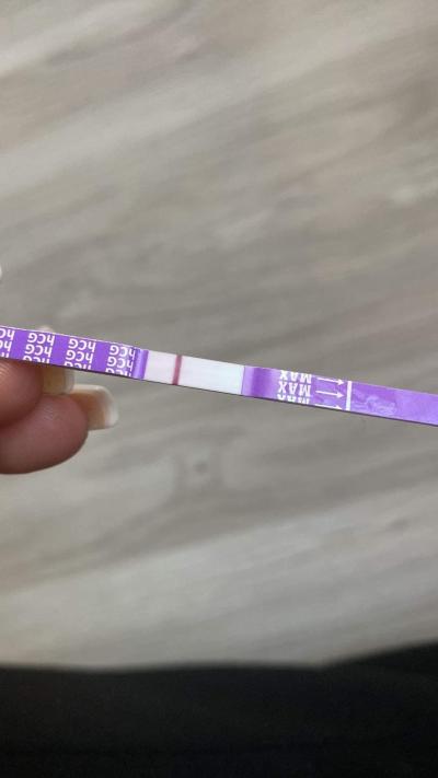 Testování a těhotenský test | Těhotenský test,vidite neco?