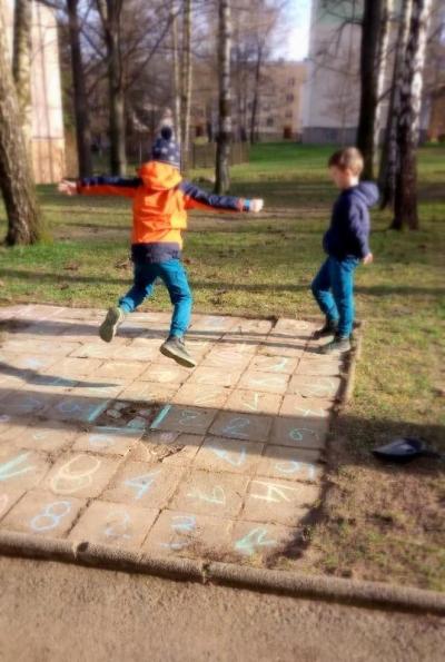 Tvoříme a zpíváme s dětmi | Hra 