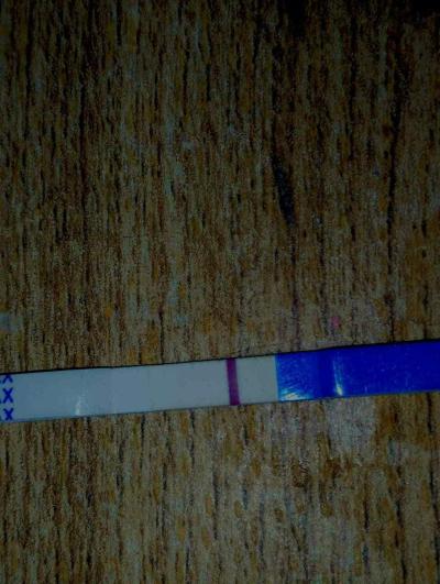 Testování a těhotenský test | Je tam duch? Slabá čárka v testu