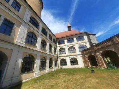 VEVEŘÍ