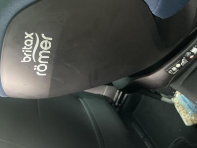 Autosedačky | Autosedačka Britax- jak upravit pasy?